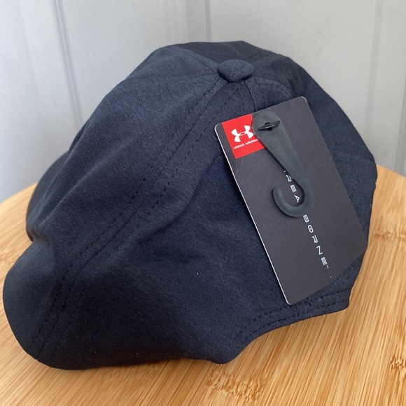 Women’s all black Under Armour hat. Brand new, never worn. - Picture 2 of 2